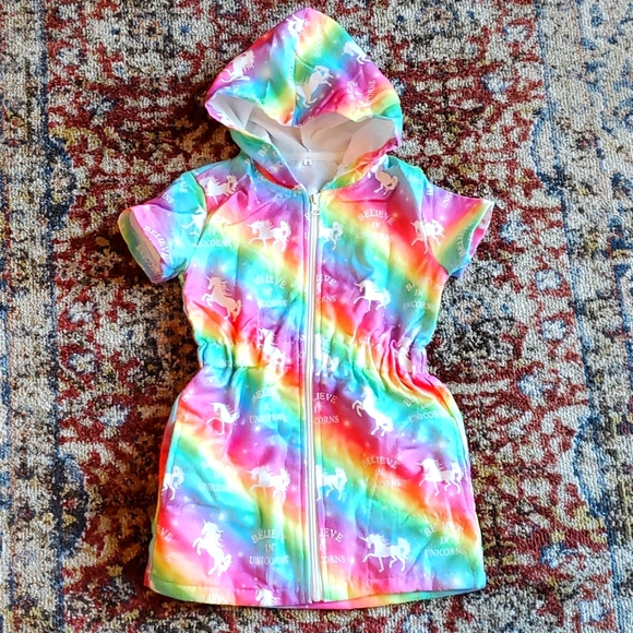 GREAT GIFT - Rainbow Unicorn pool, beach, bath cover up robe size 4 - Picture 3 of 5